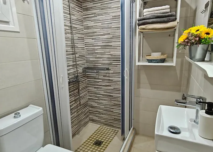 M2 - Maraki Apartament *